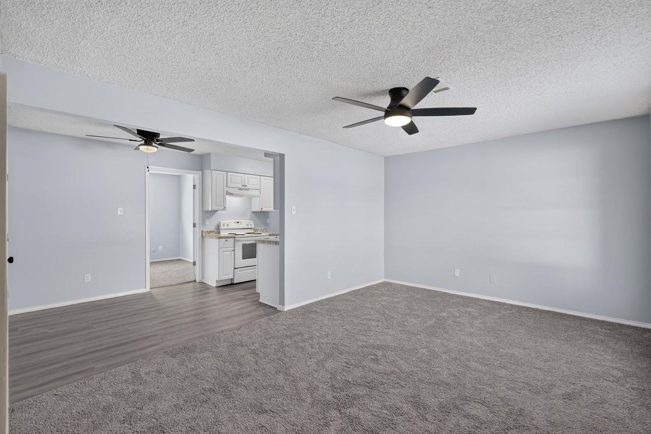 1236 Misty Ln - Photo 3 of 25