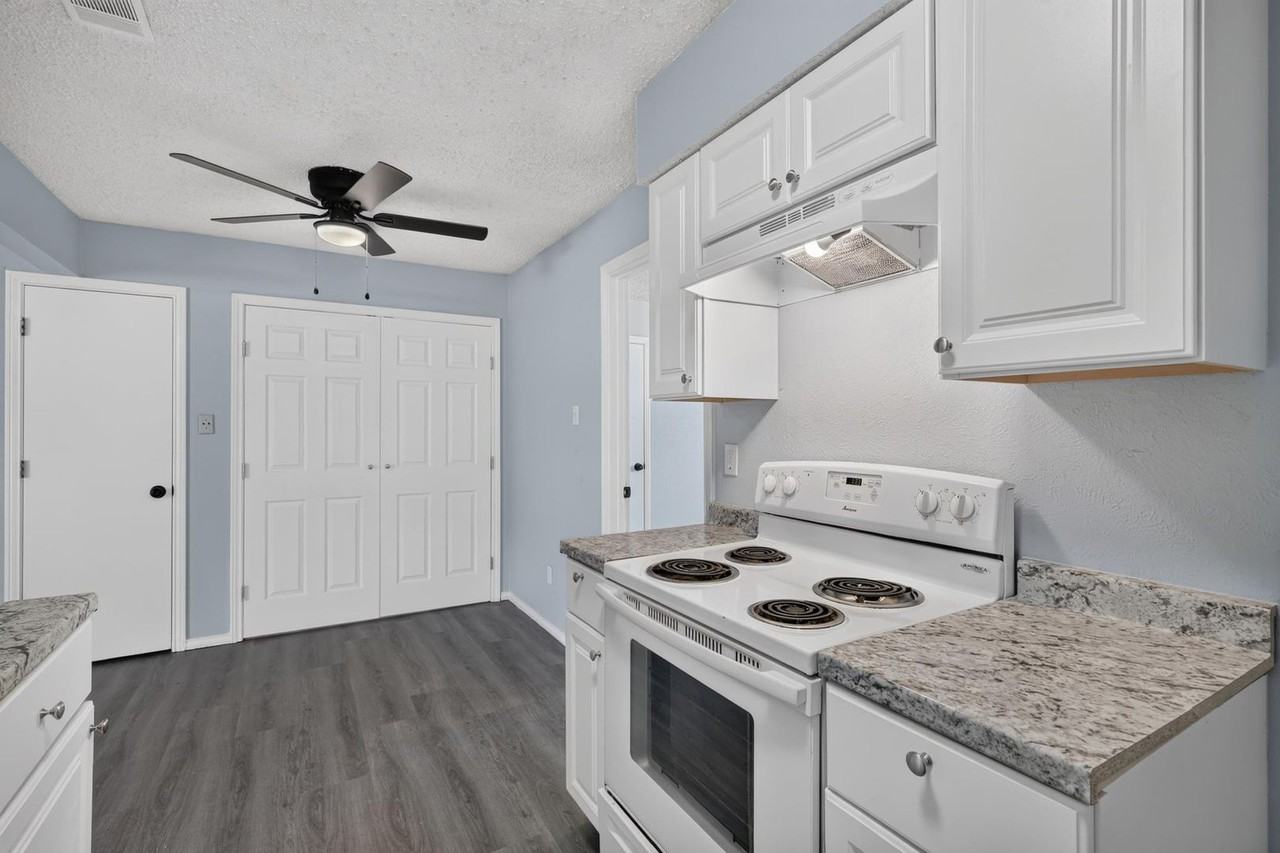 1236 Misty Ln - Photo 7 of 25