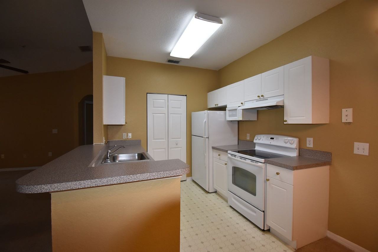832 Grand Regency Pointe #201 - Photo 4 of 21