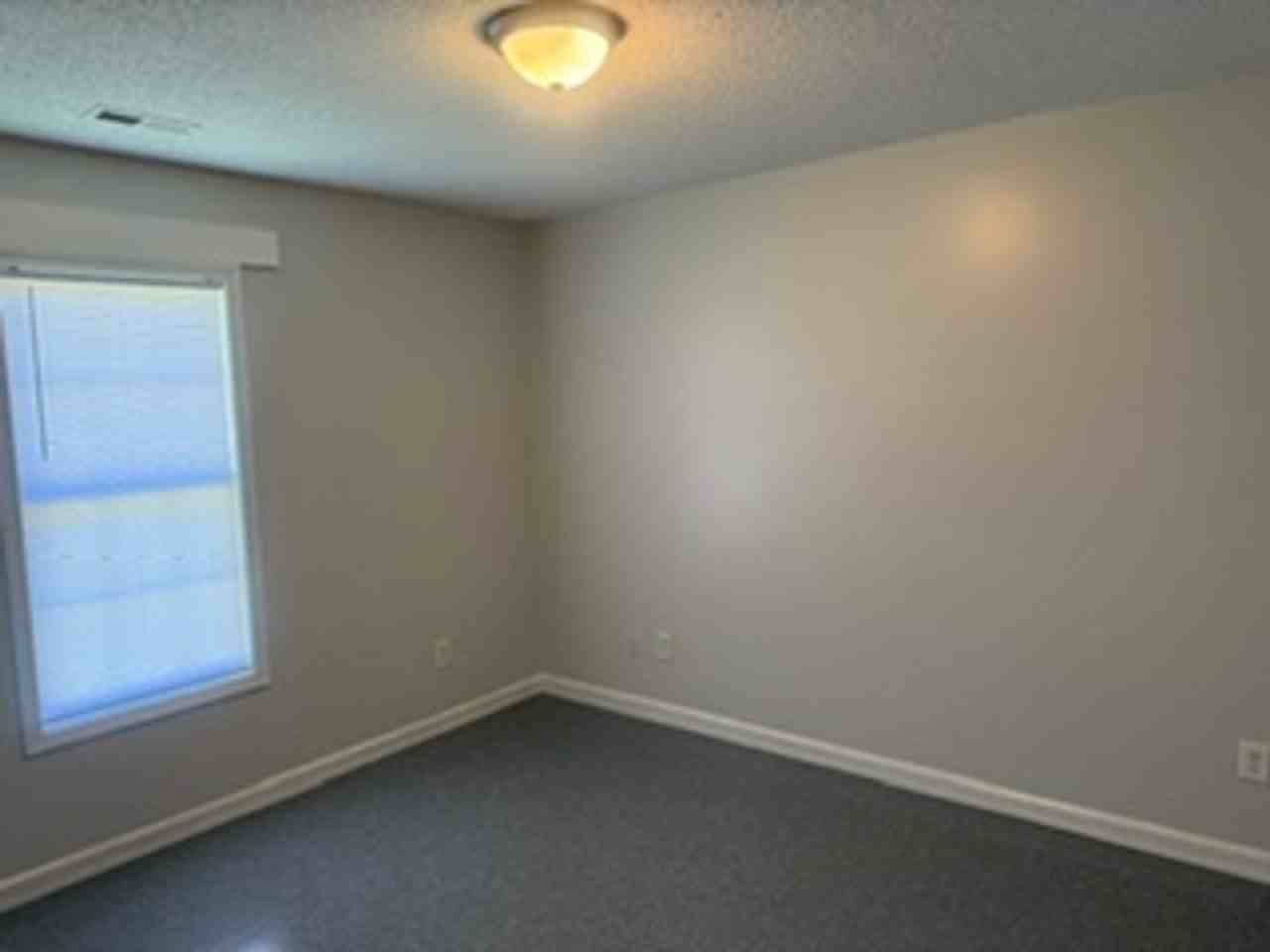 233A Lakewood Dr - Photo 6 of 10