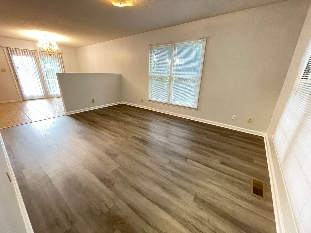 823 Old Pittsboro Rd - Photo 3 of 32