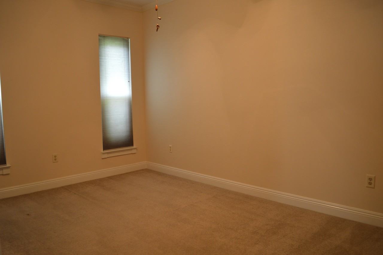 8546 Kaylynn Ave - Photo 5 of 7
