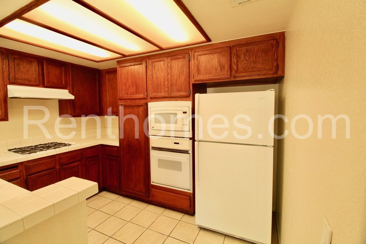 1880 Matin Cir - Photo 6 of 25