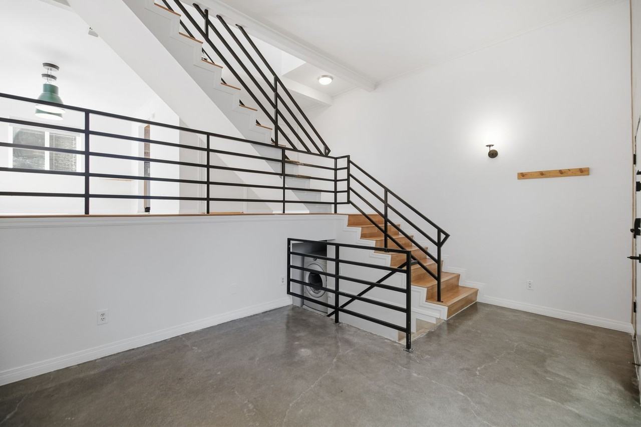 4854 Coldwater Canyon Ave #103 - Photo 6 of 27