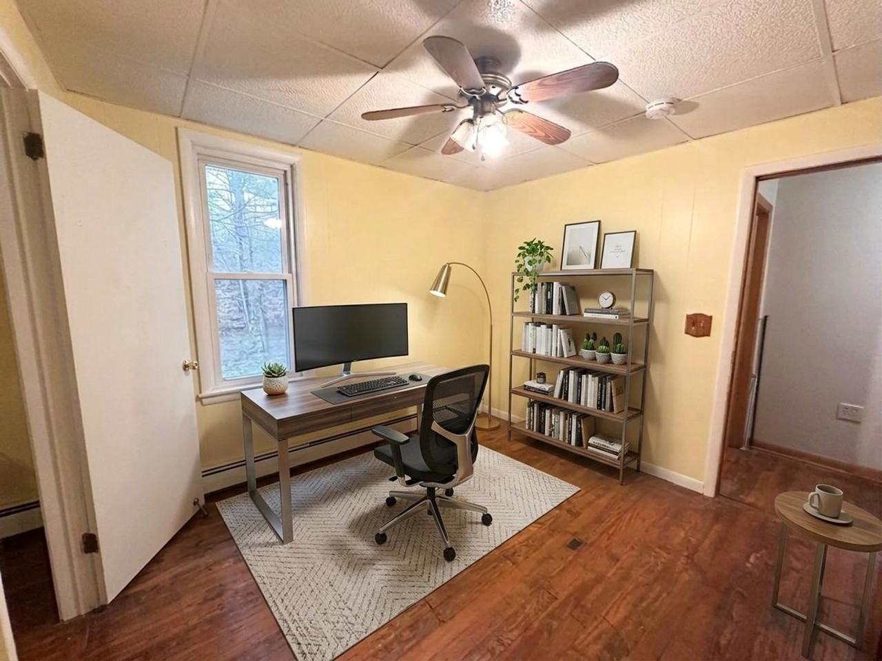 602 S 2nd St - Photo 3 of 14