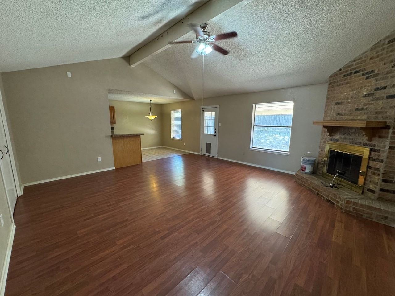 243 Westhill Dr - Photo 3 of 11