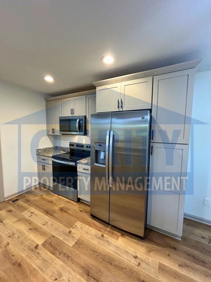 136 Belleview Dr Se - Photo 6 of 21