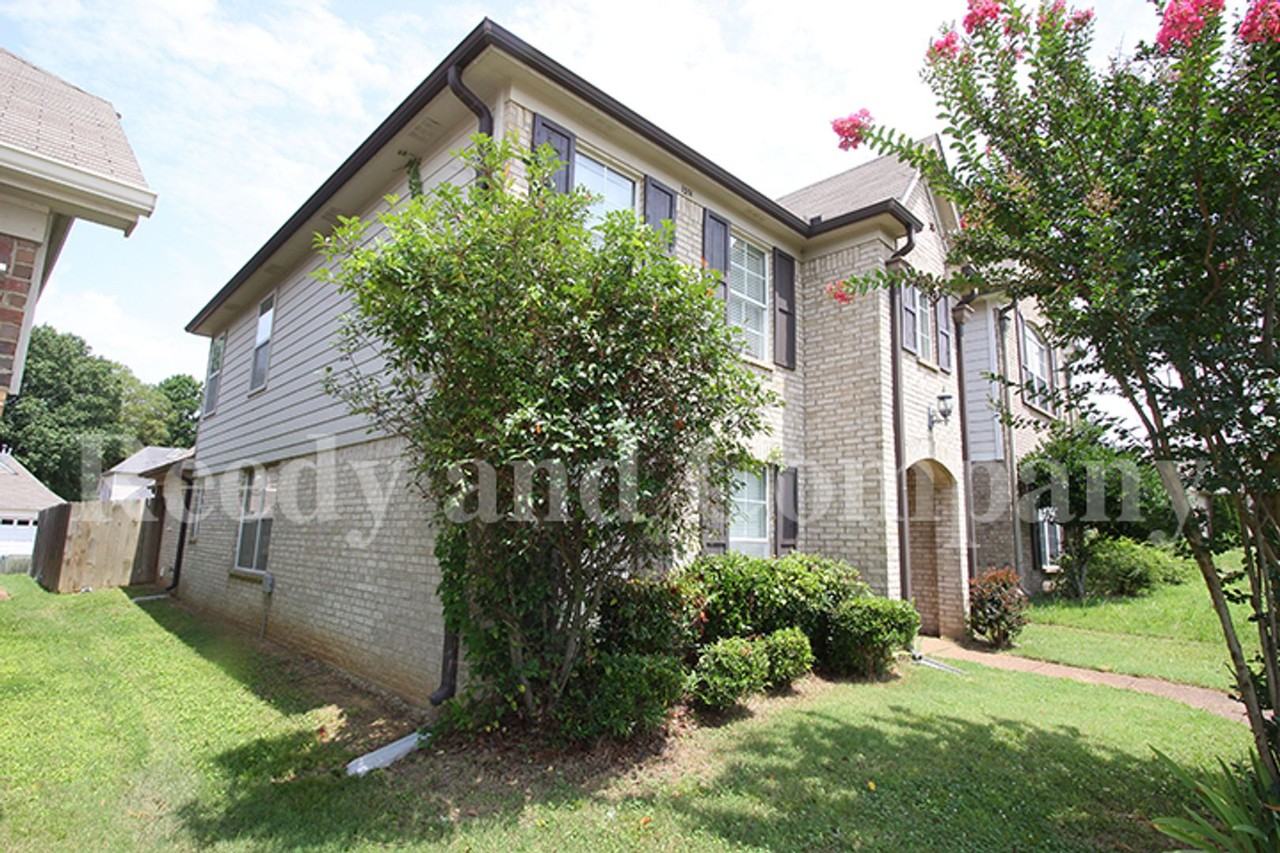 1331 Appling Rd - Photo 4 of 30