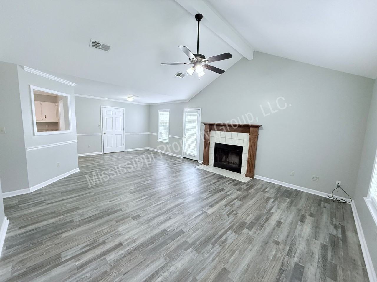 1104 Turtle Creek Blvd - Photo 2 of 27