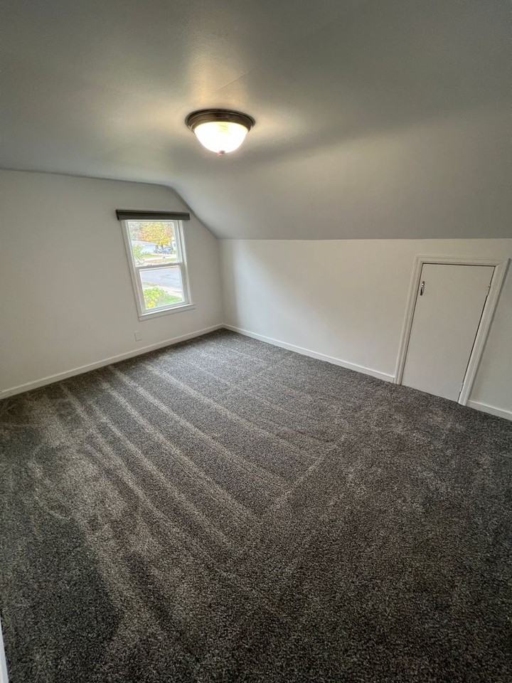 129 William St - Photo 7 of 10