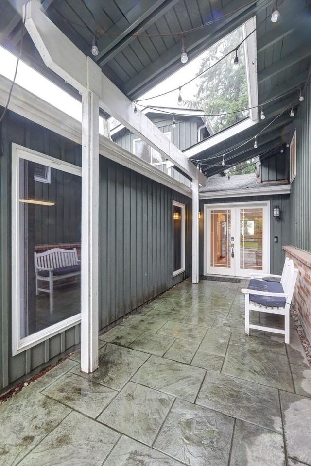 4670 91st Ave Se - Photo 3 of 36