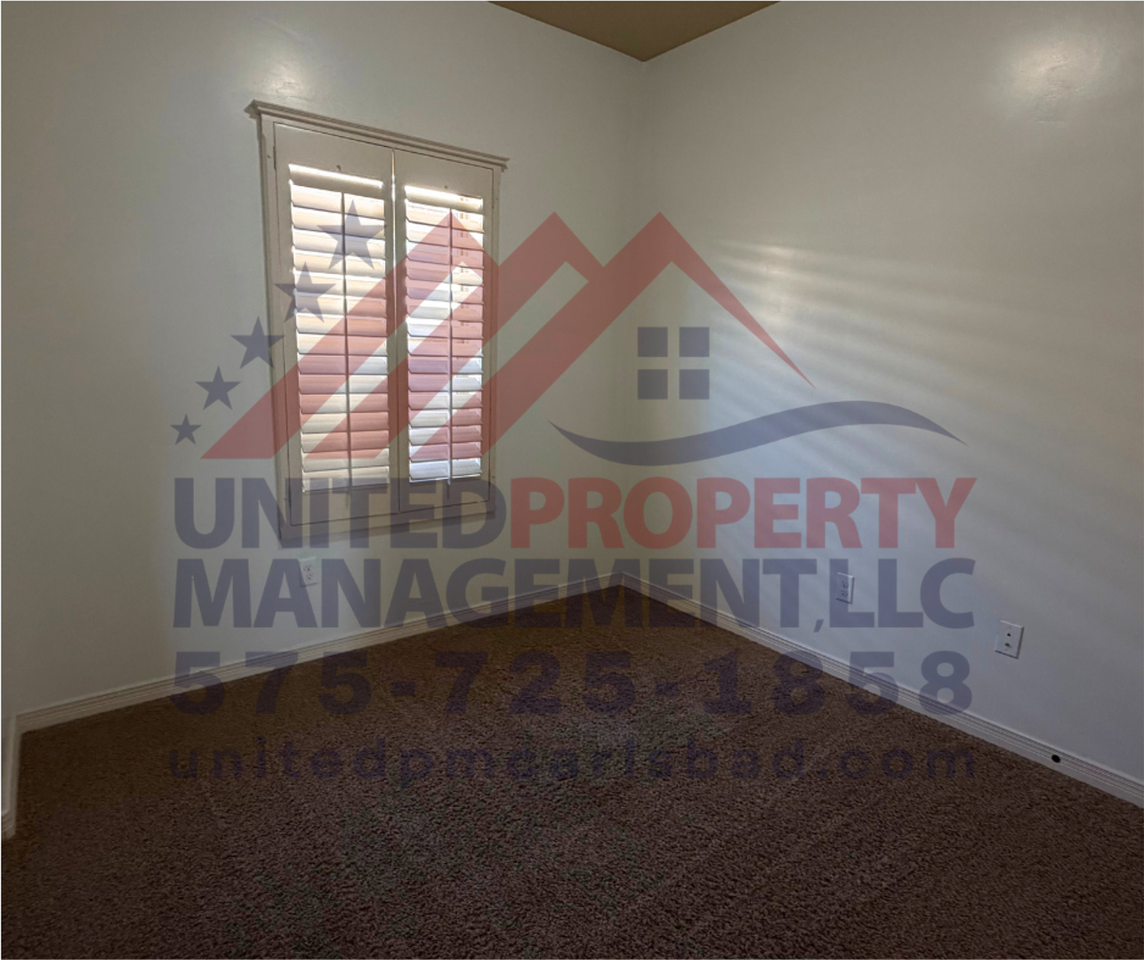 1809 Troy Dr - Photo 3 of 14