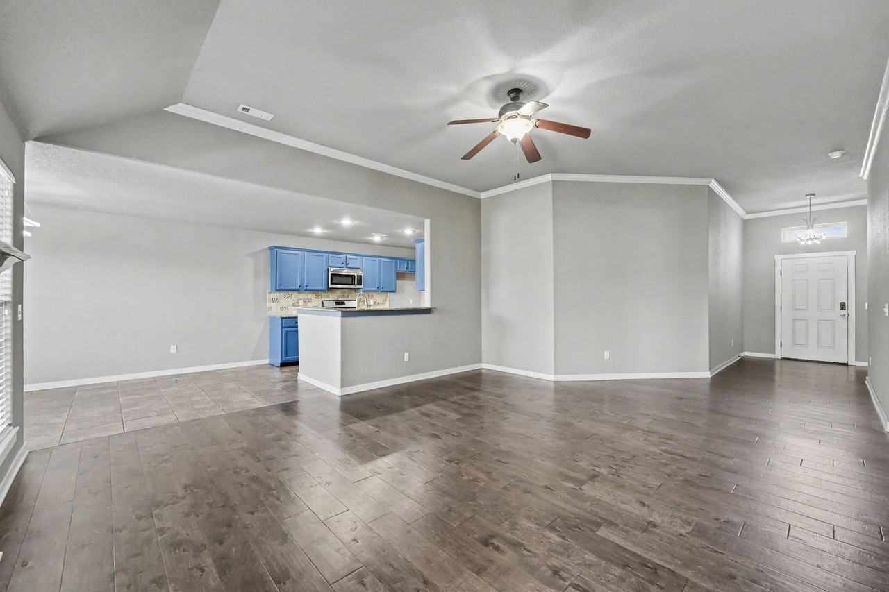 3862 Kirkbridge Pl - Photo 4 of 21