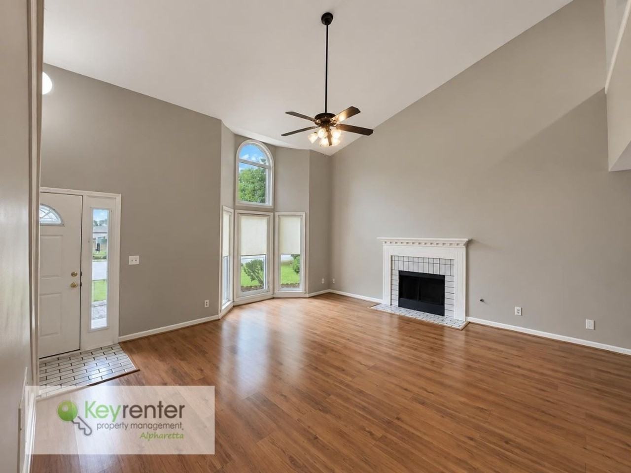 4840 Jones Bridge Place Dr - Photo 3 of 20