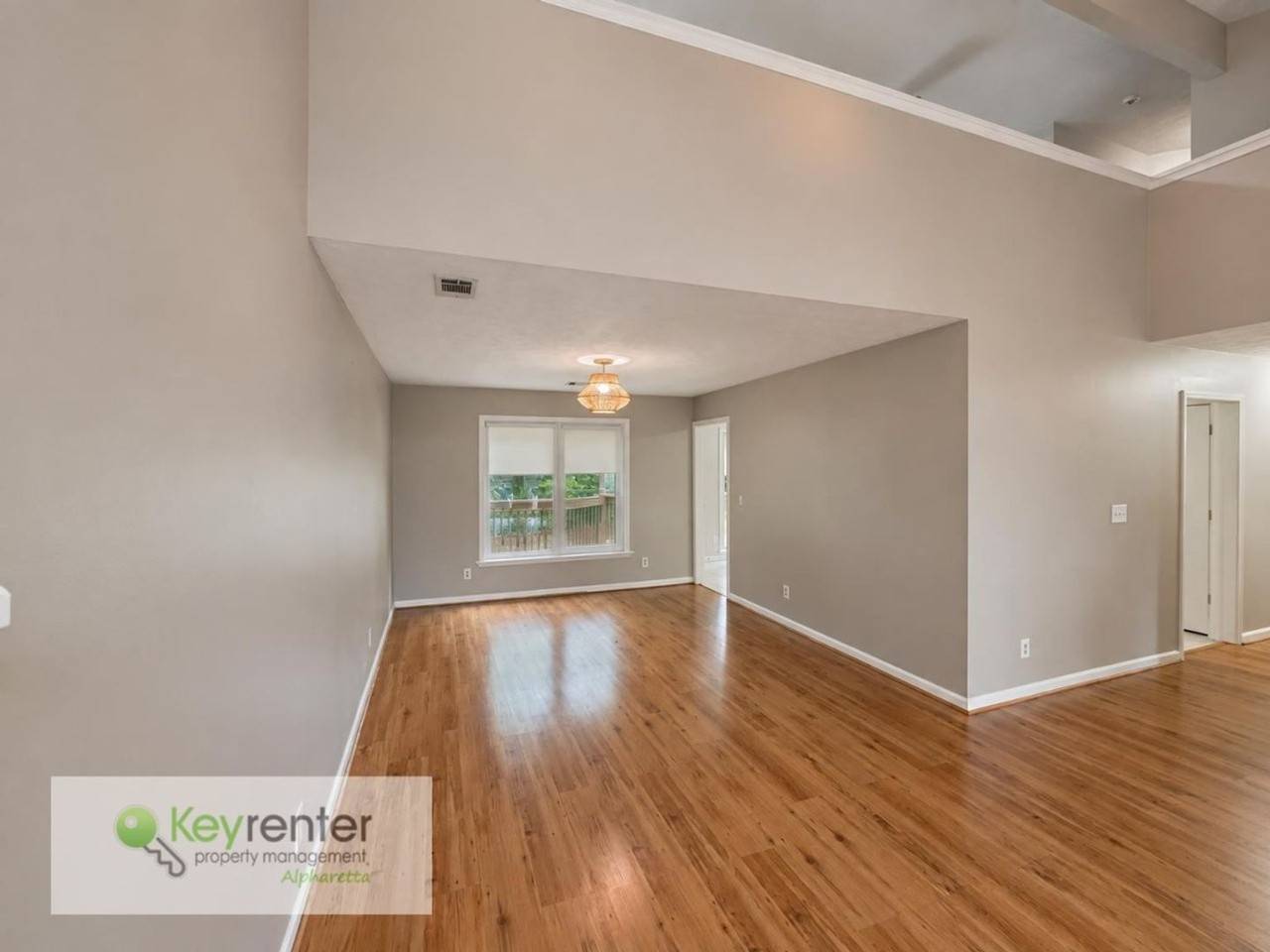 4840 Jones Bridge Place Dr - Photo 5 of 20