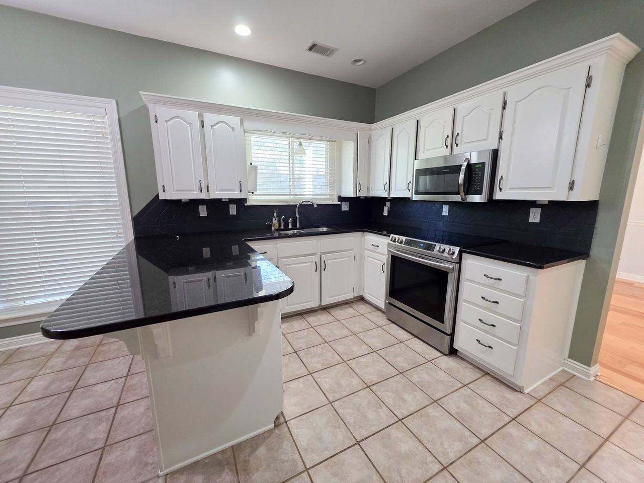 3640 W Main St - Photo 7 of 18