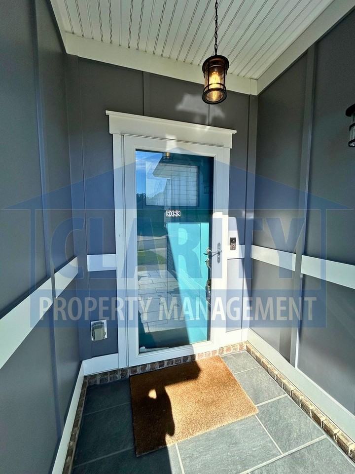 5053 Shelterwood Dr Ne - Photo 3 of 28