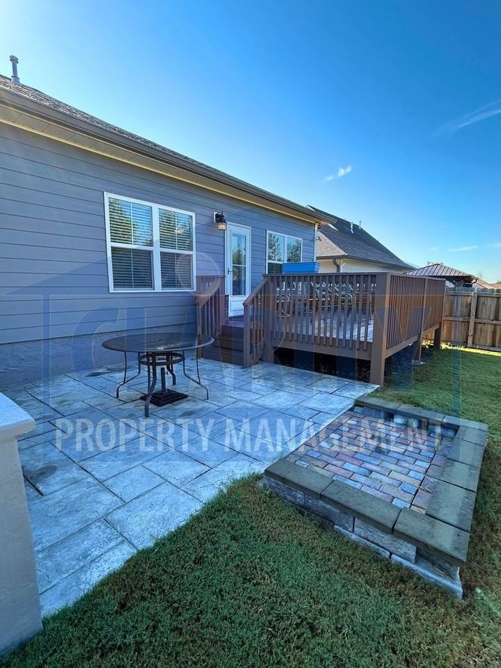 5053 Shelterwood Dr Ne - Photo 6 of 28