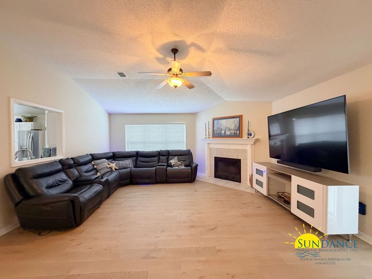 1625 Trent St - Photo 6 of 29