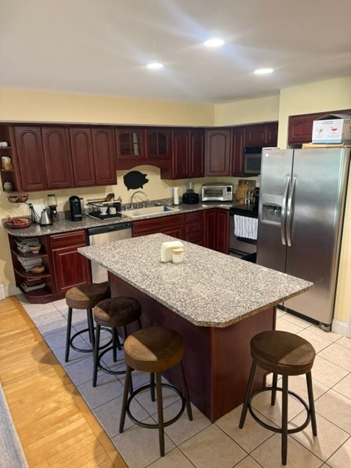 207 Vaughan St #9 - Photo 6 of 21