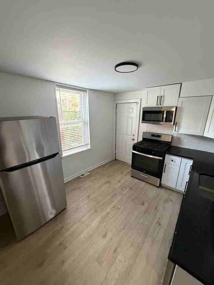 1823 N 26th St - Photo 2 of 21