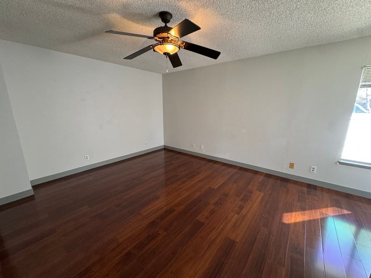 6860 Poppyview Dr - Photo 6 of 22