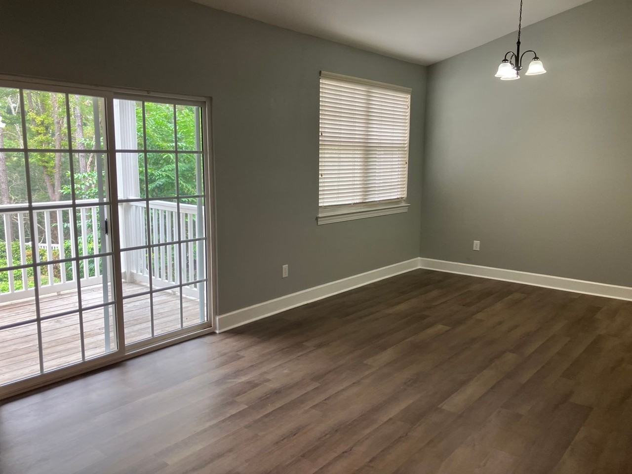 83 Summerfield Ct - Photo 5 of 19