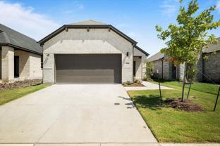 602 Cottagewood Dr - Photo 1 of 1