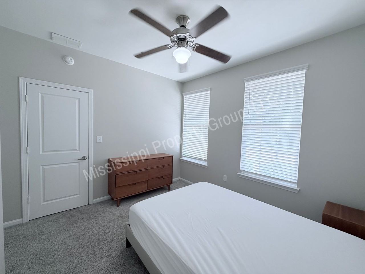 471 Olive Branch Way - Photo 6 of 35