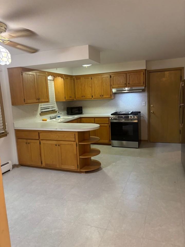 6026 S Kilbourn Ave - Photo 4 of 18