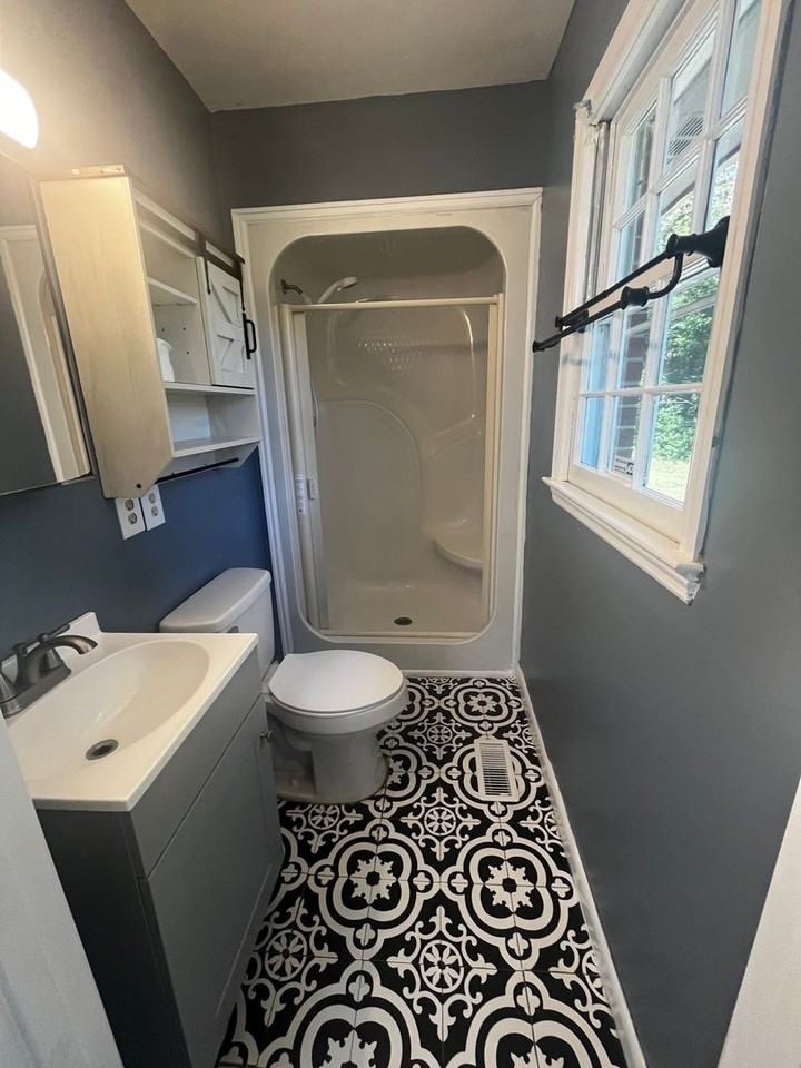 3020 Madison Ave - Photo 3 of 16