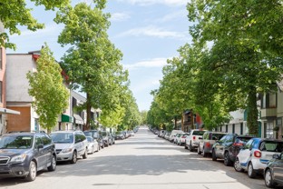 3607 Commercial Street - Photo 1 of 1