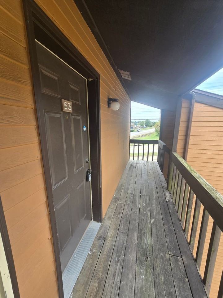 Timberline Apartments - Photo 4 of 11