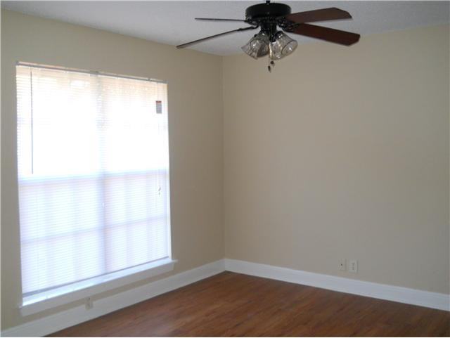 6007 Merriwood Dr - Photo 3 of 7