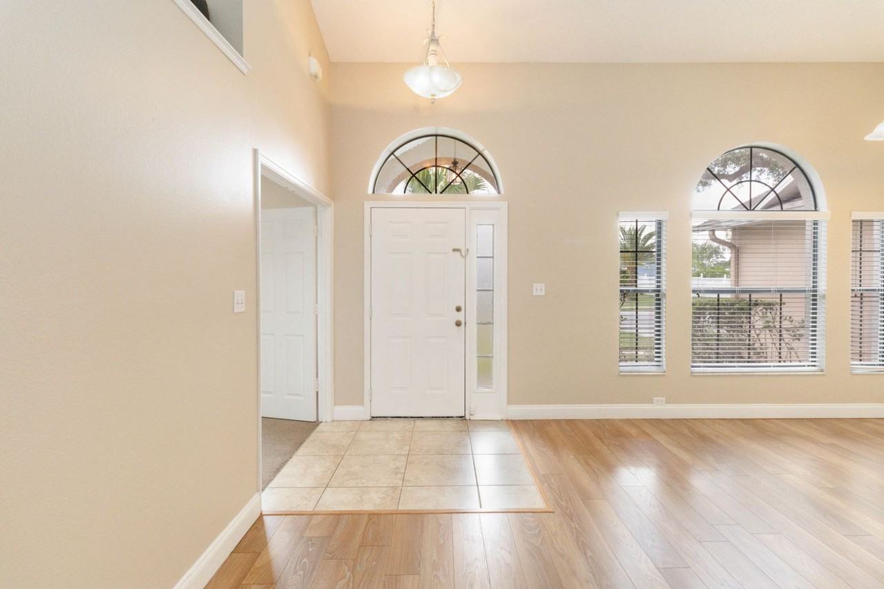 3913 Blackberry Cir - Photo 3 of 43
