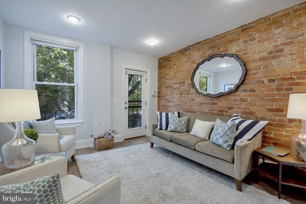 1527 Constitution Ave Ne - Photo 4 of 27