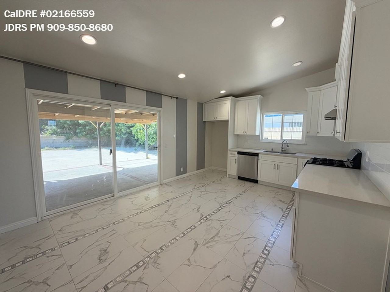 19426 Springport Dr - Photo 3 of 13