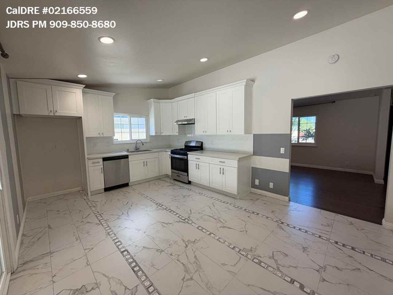 19426 Springport Dr - Photo 4 of 13