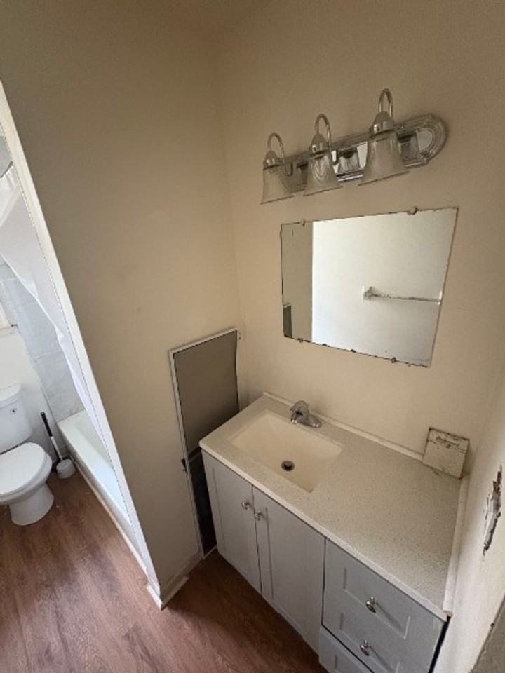 1358 Rome St - Photo 6 of 11