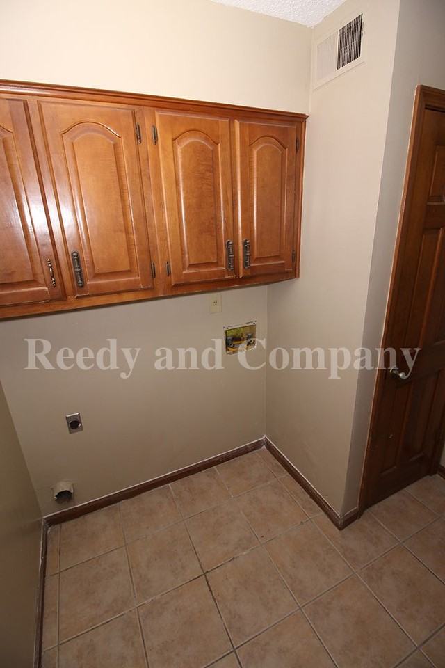 7169 Country Oaks Cv - Photo 6 of 32
