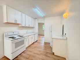 R0622 - Harrison House Apartments - Photo 1 of 1