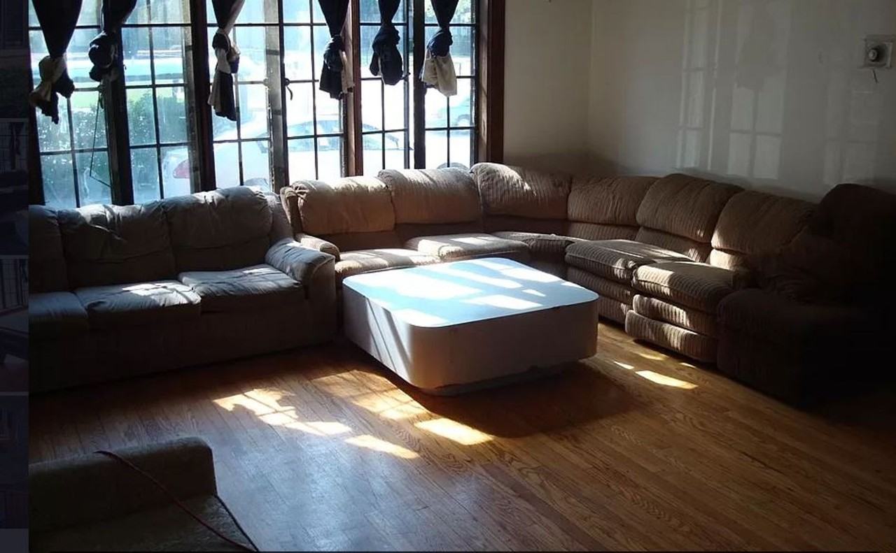 1004 S Lincoln Ave - Photo 2 of 8