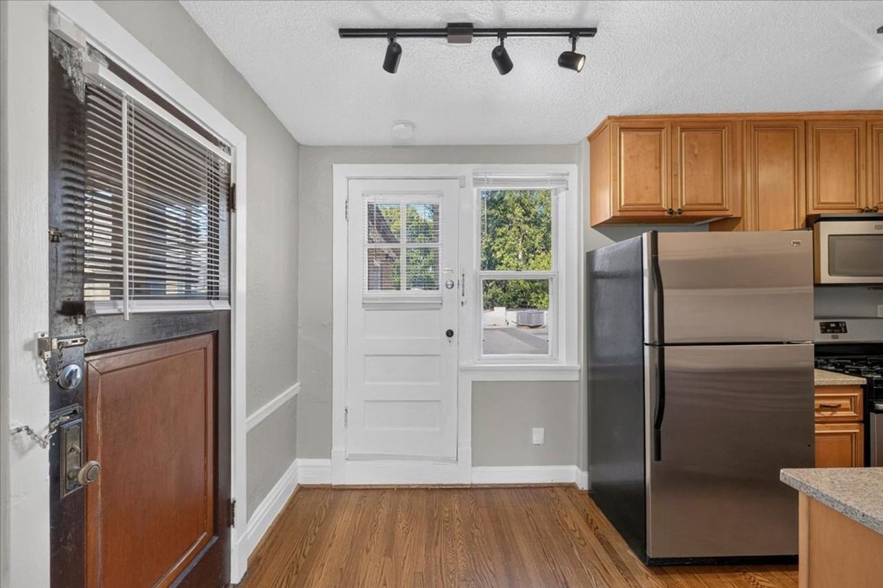 7403 Pershing Ave - Photo 6 of 22