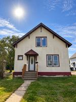 featured image of 506 6th St Se