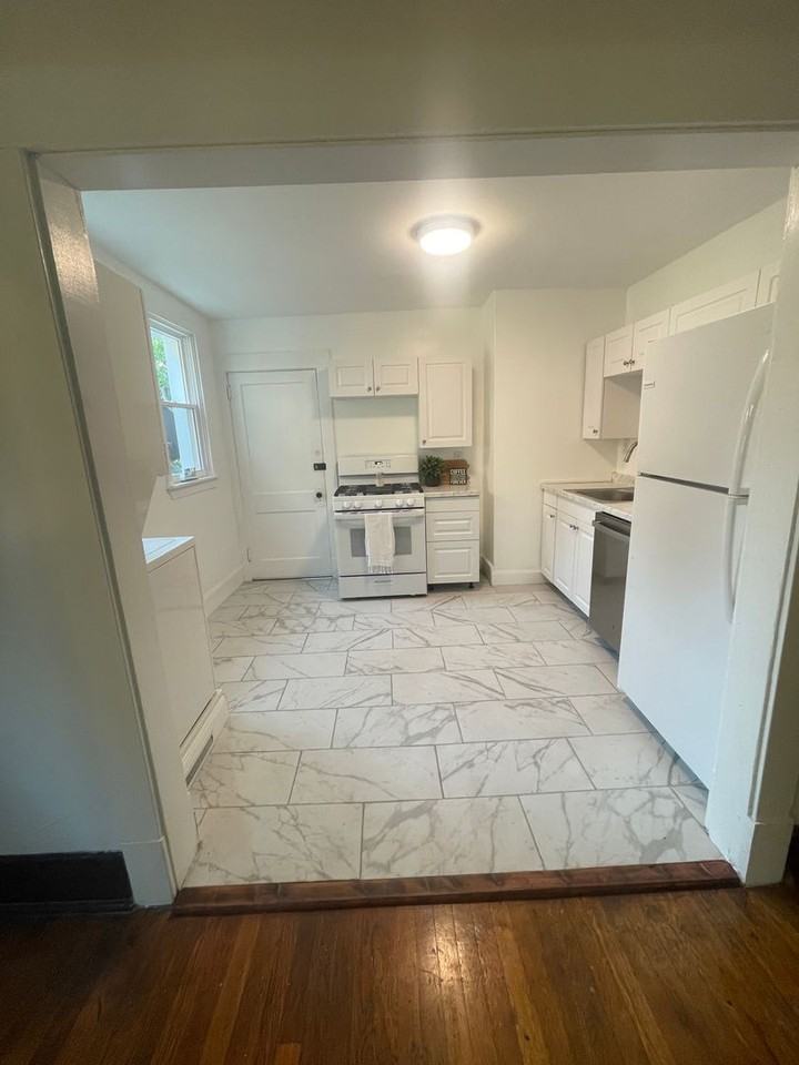 80 Estella Ave #1 - Photo 2 of 16