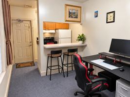 featured image of 305 E King St