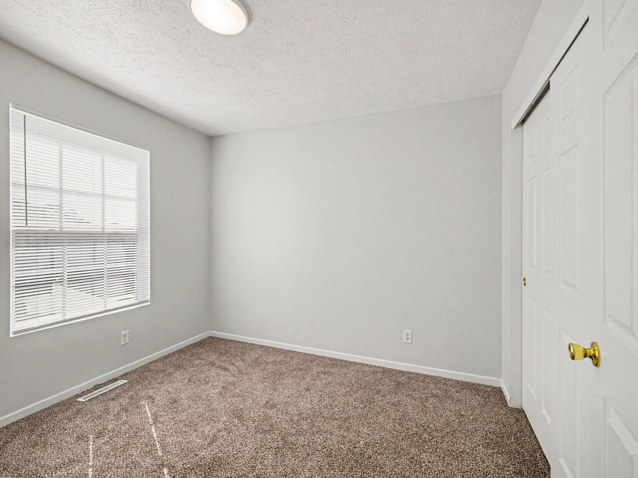 17836 Josephine St - Photo 7 of 18