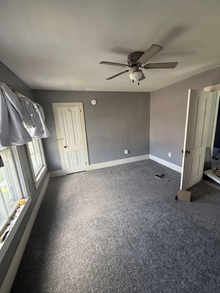 1705 W State St - Photo 7 of 23