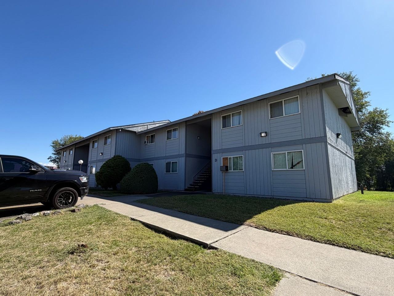 Grandridge Apartments - Photo 5 of 12