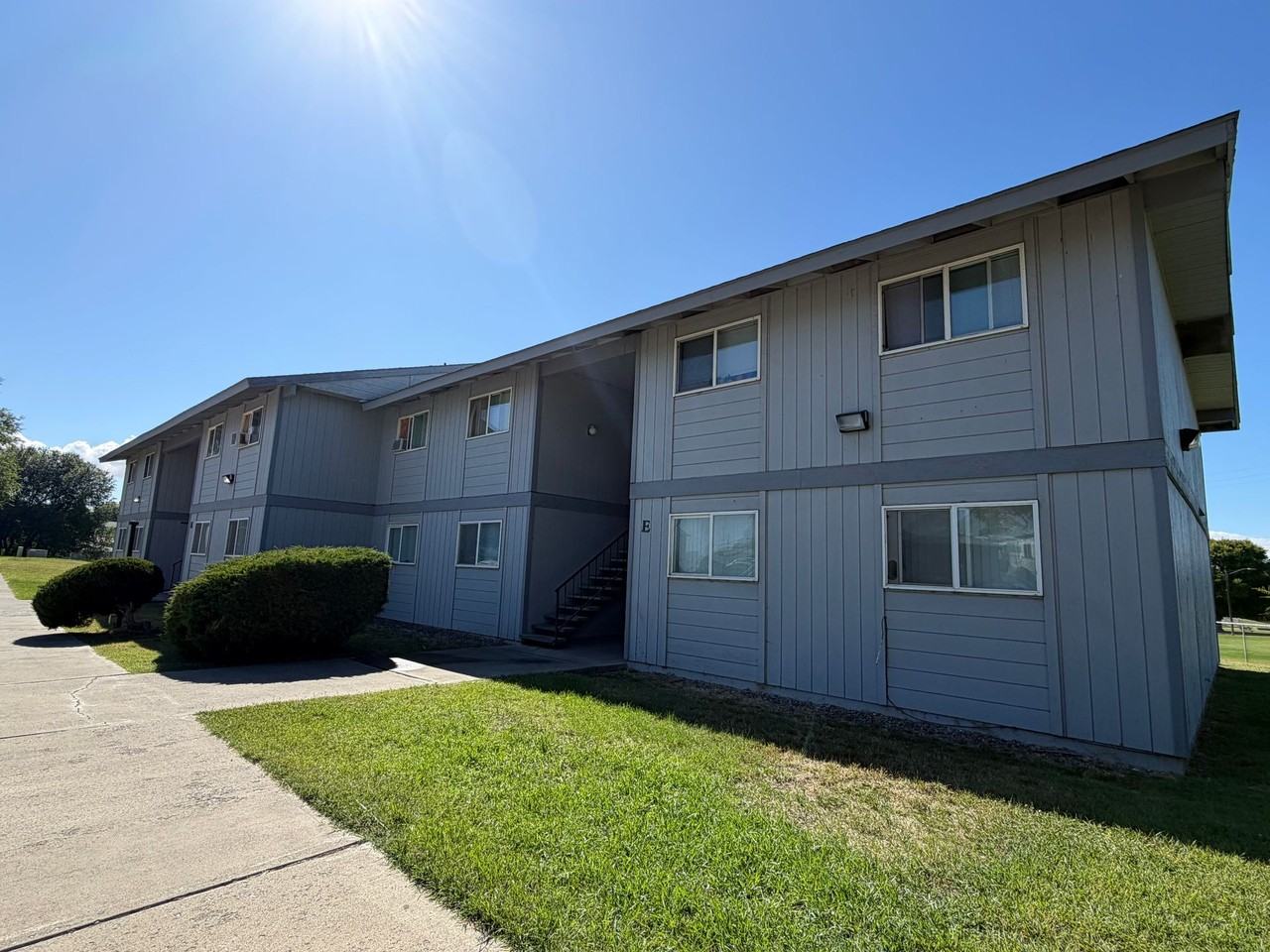 Grandridge Apartments - Photo 6 of 12